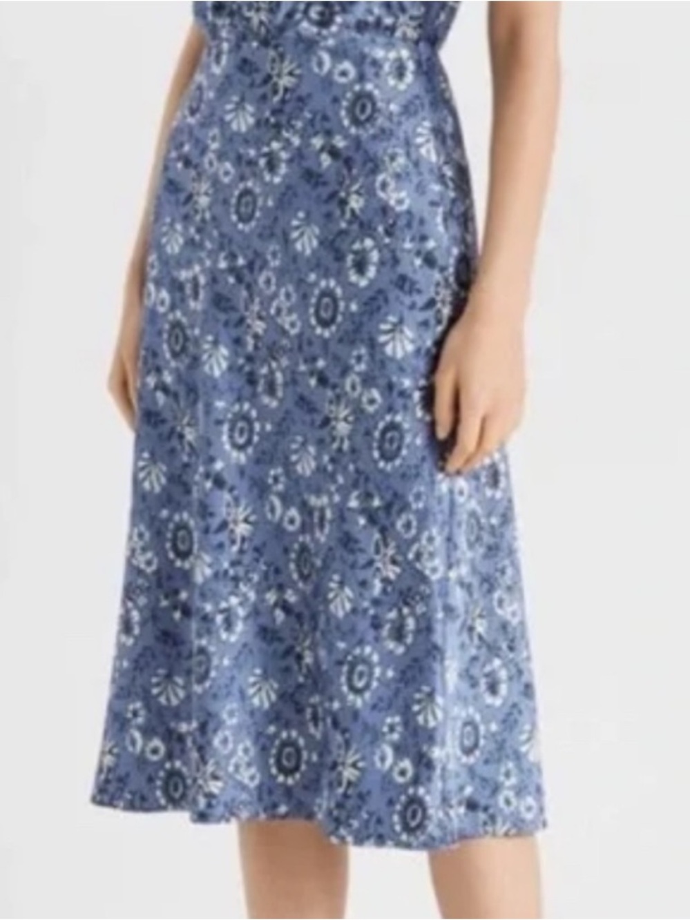 Blue Floral A-Line Midi Skirt Measured at 30.25" length, 26.5" waist